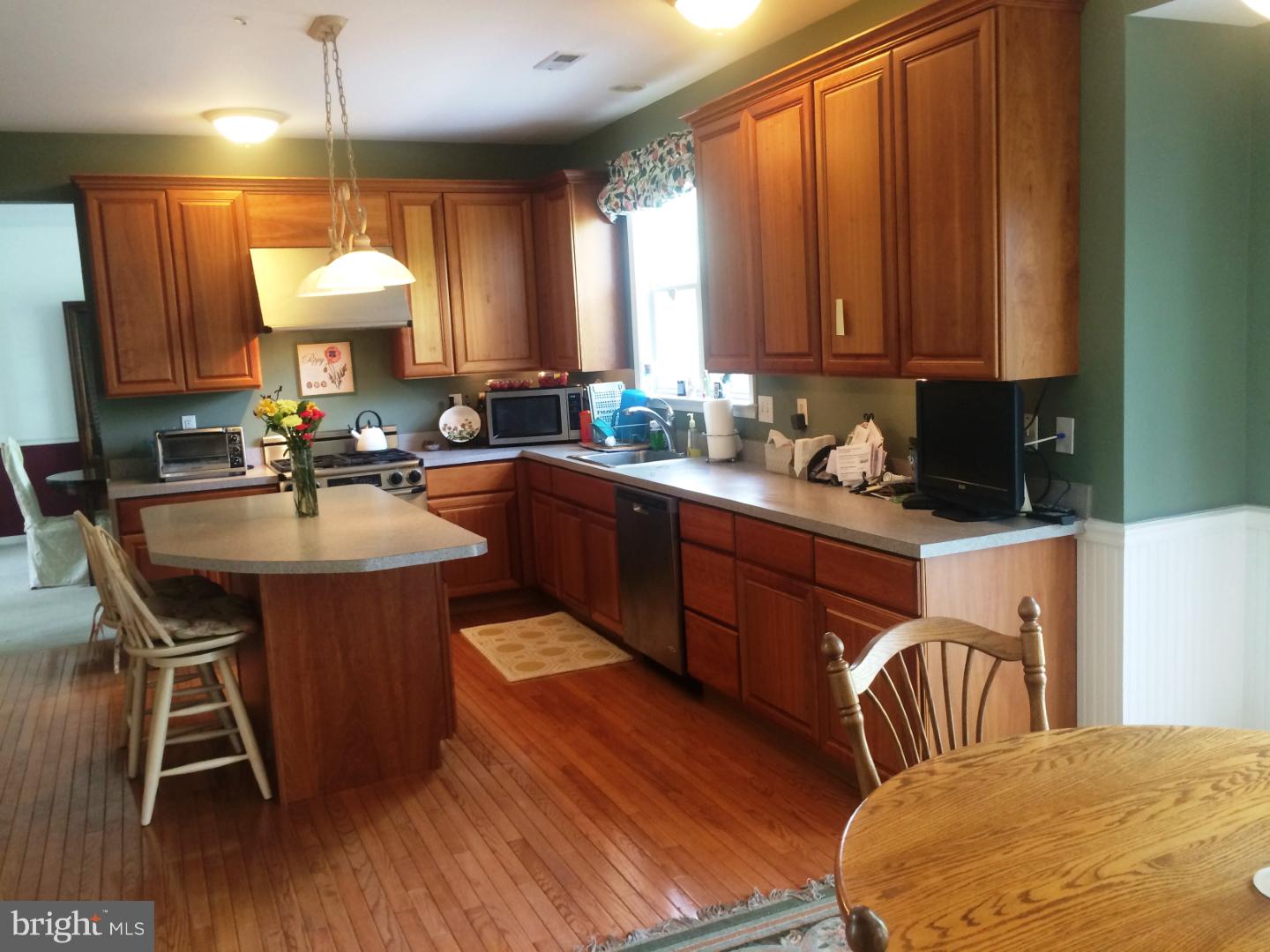 607 Sylvania Road Exton, PA 19341 - Photo 3 of 17 Gallery Image 3