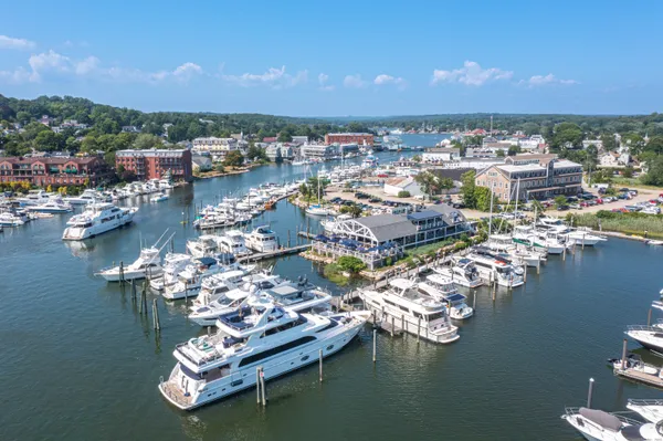 $1,895,000 | 32 East Main Street, Stonington, CT 06355