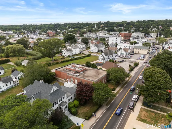 $1,895,000 | 32 East Main Street, Stonington, CT 06355