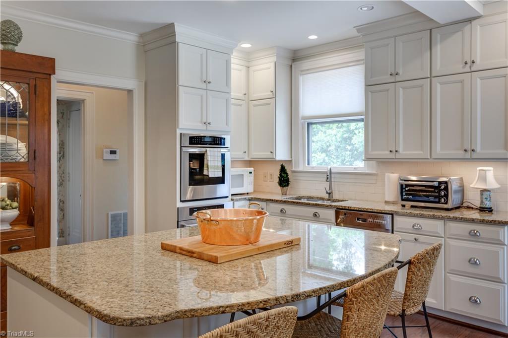 712 Dover Road Greensboro, NC 27408 - Photo 22 of 50 Gallery Image 22