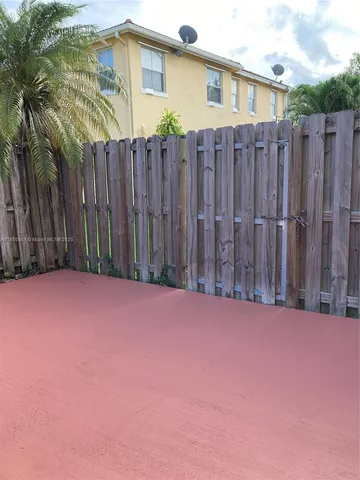 $539,900 | 14956 Southwest 8th Lane, Miami, FL 33194