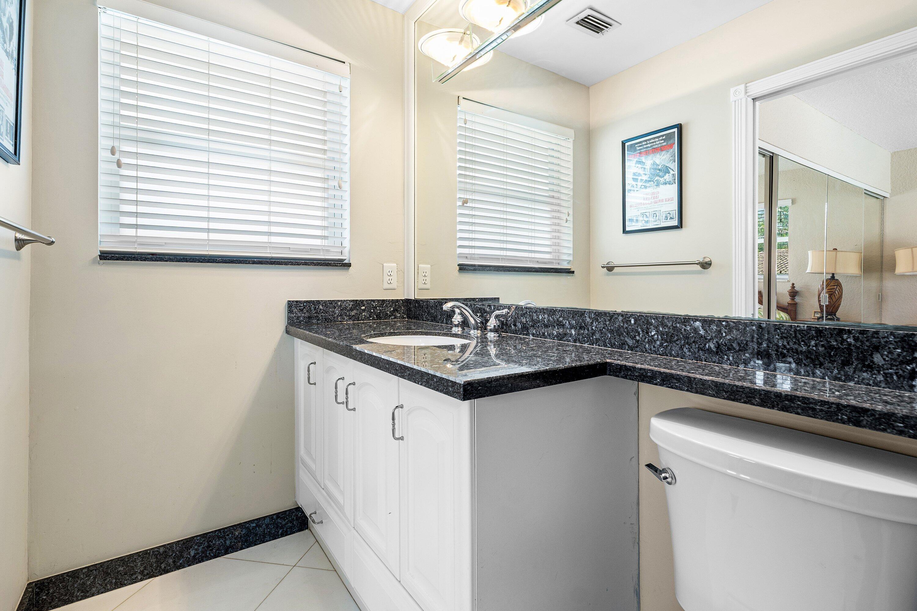 598 West Palmetto Park Road Boca Raton, FL 33486 - Photo 19 of 46 023-598WestPalmettoParkRoad-BocaRaton-FL