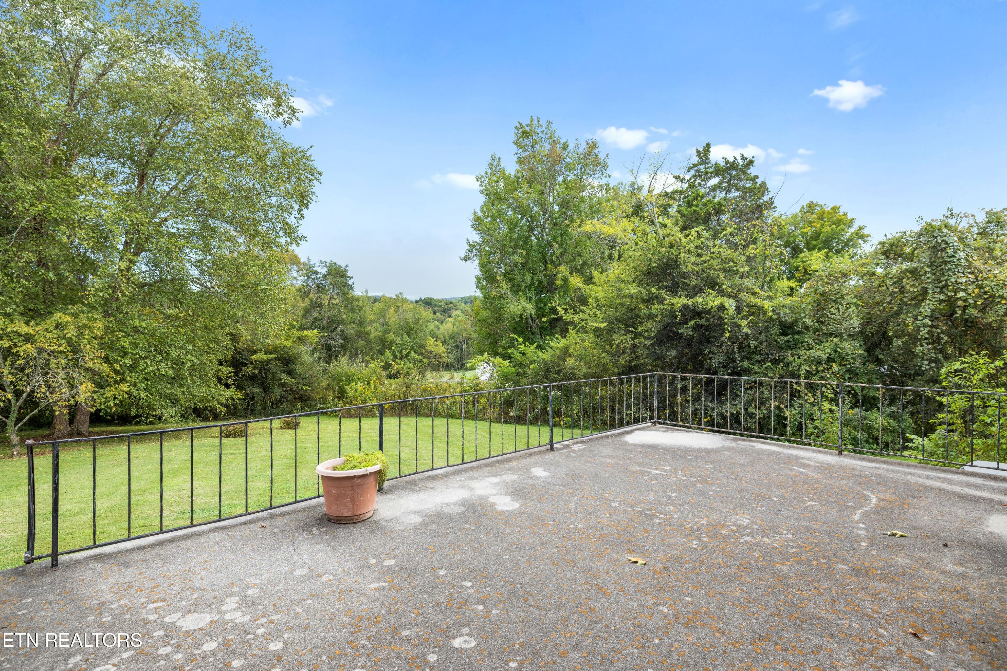 804 Chilhowee View Road Maryville, TN 37803 - Photo 28 of 38 a view of a backyard with a lake view