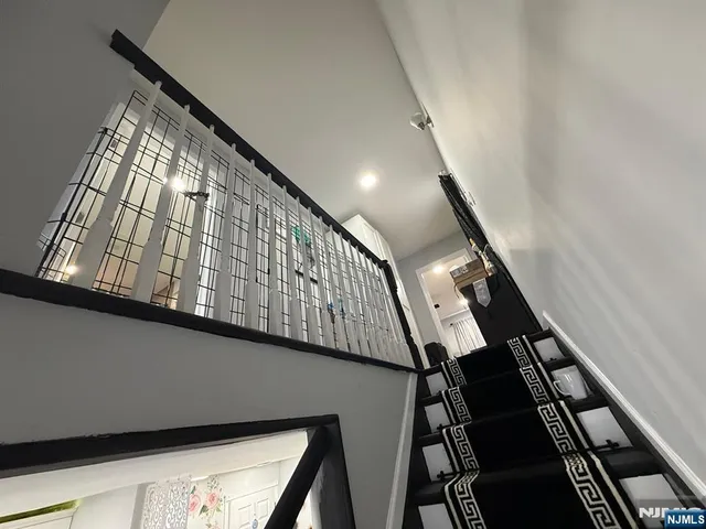 $565,000 | 20 Lake Street, Belleville, NJ 07109