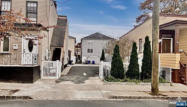 $565,000 | 20 Lake Street, Belleville, NJ 07109