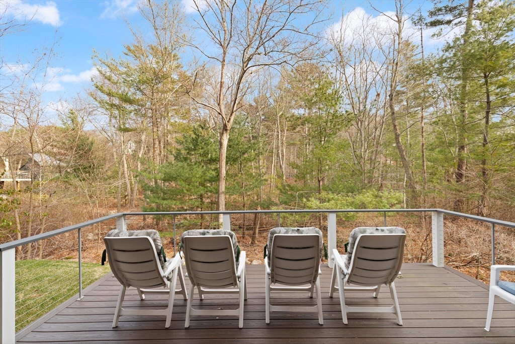 16 Ledgewood Road Manchester, MA 01944 - Photo 33 of 37 Gallery Image 33