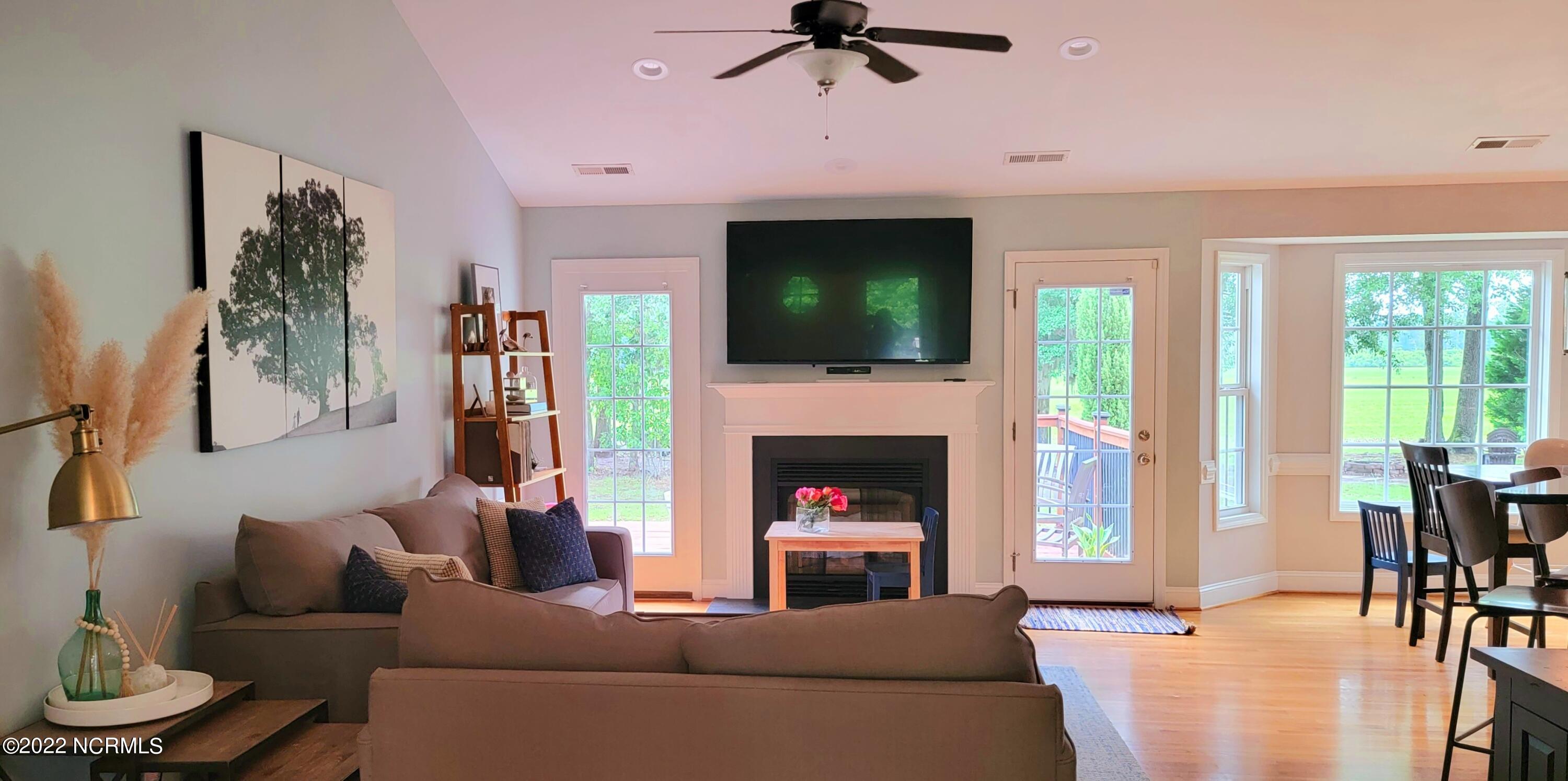 596 Pirate Cove Road Washington, NC 27889 - Photo 15 of 64 20220609_091547