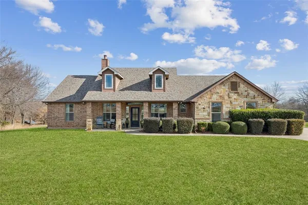 $595,000 | 370 Private Road 5291, Yantis, TX 75497
