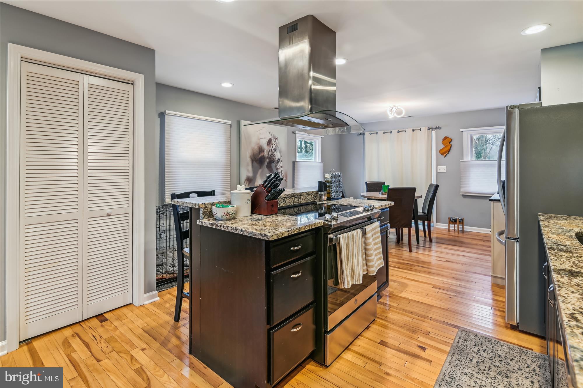 2925 Chestnut Road Edgewater, MD 21037 - Photo 10 of 23 Kitchen