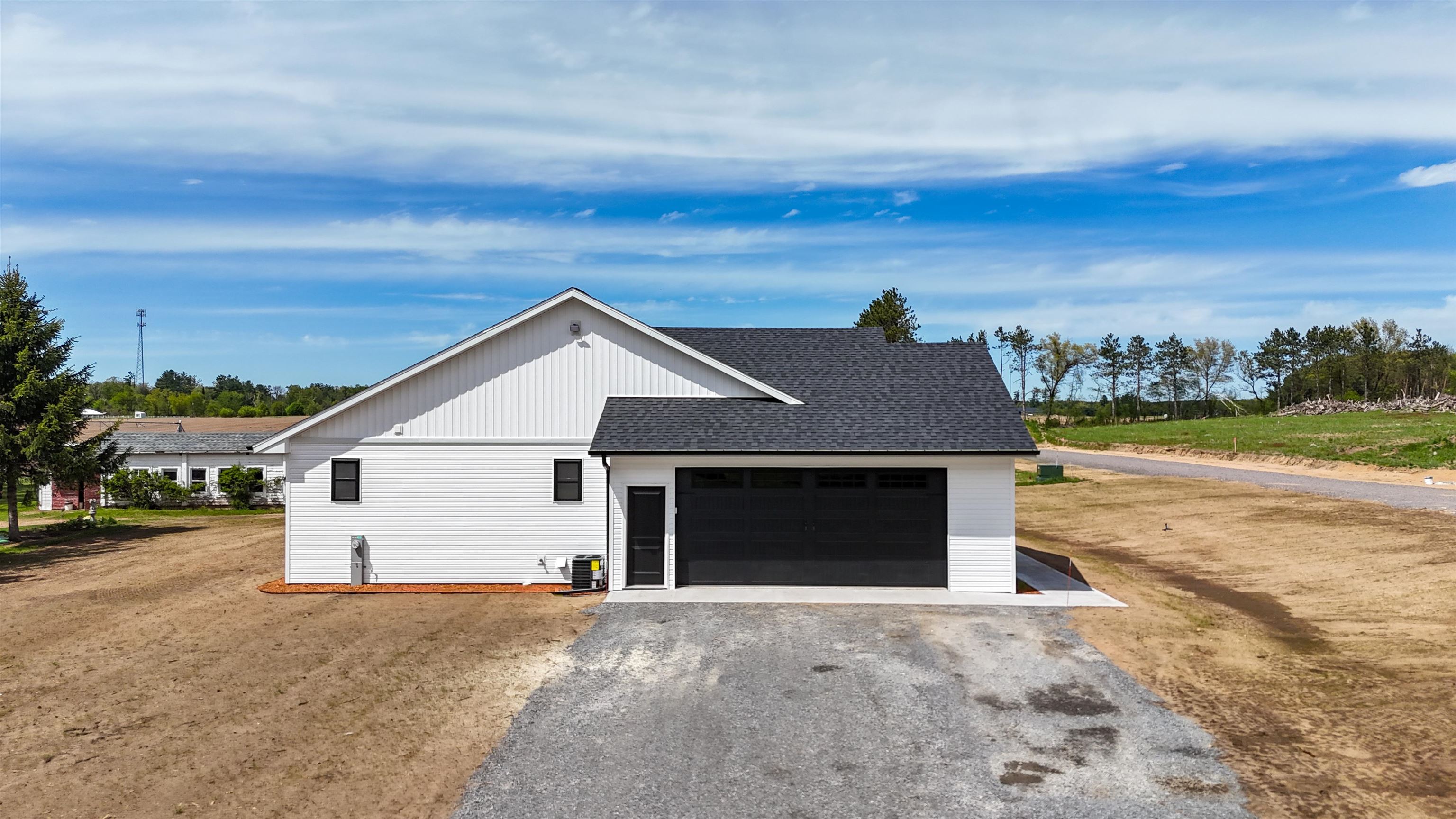 340 2nd Street Rosholt, WI 54473 - Photo 3 of 59