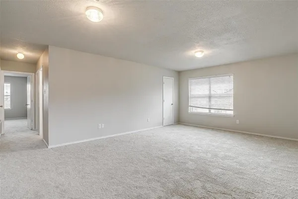 $2,000 | 10104 High Eagle Trail, Fort Worth, TX 76108