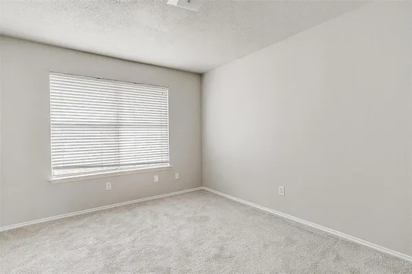 $2,000 | 10104 High Eagle Trail, Fort Worth, TX 76108