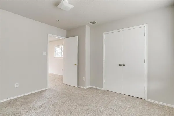 $2,000 | 10104 High Eagle Trail, Fort Worth, TX 76108