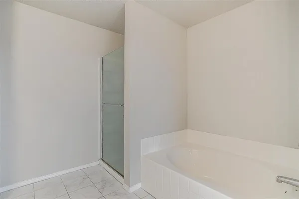 $2,000 | 10104 High Eagle Trail, Fort Worth, TX 76108