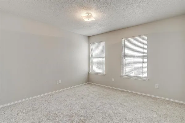 $2,000 | 10104 High Eagle Trail, Fort Worth, TX 76108