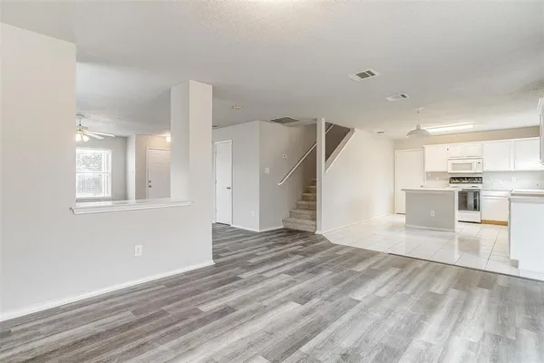 $2,000 | 10104 High Eagle Trail, Fort Worth, TX 76108