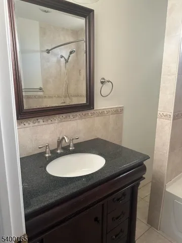 $2,800 | 6124 Highland Avenue, Pennsauken, NJ 08110