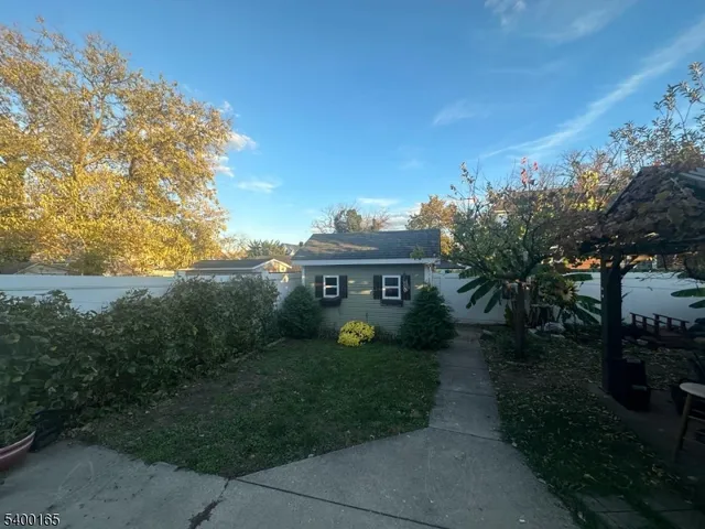 $2,800 | 6124 Highland Avenue, Pennsauken, NJ 08110