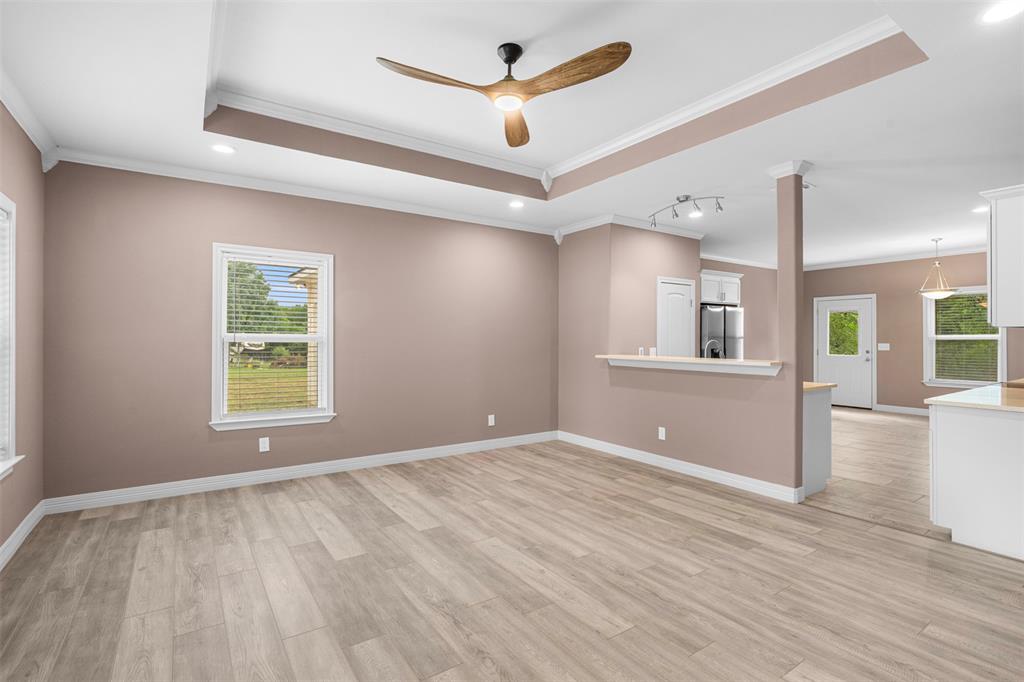 851 Southeast County Road Corsicana, TX 75109 - Photo 4 of 40