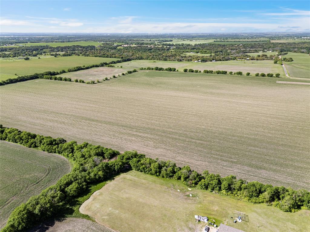 1 Willow Grove Road Woodway, TX 76712 - Photo 6 of 8 a view of an ocean and beach