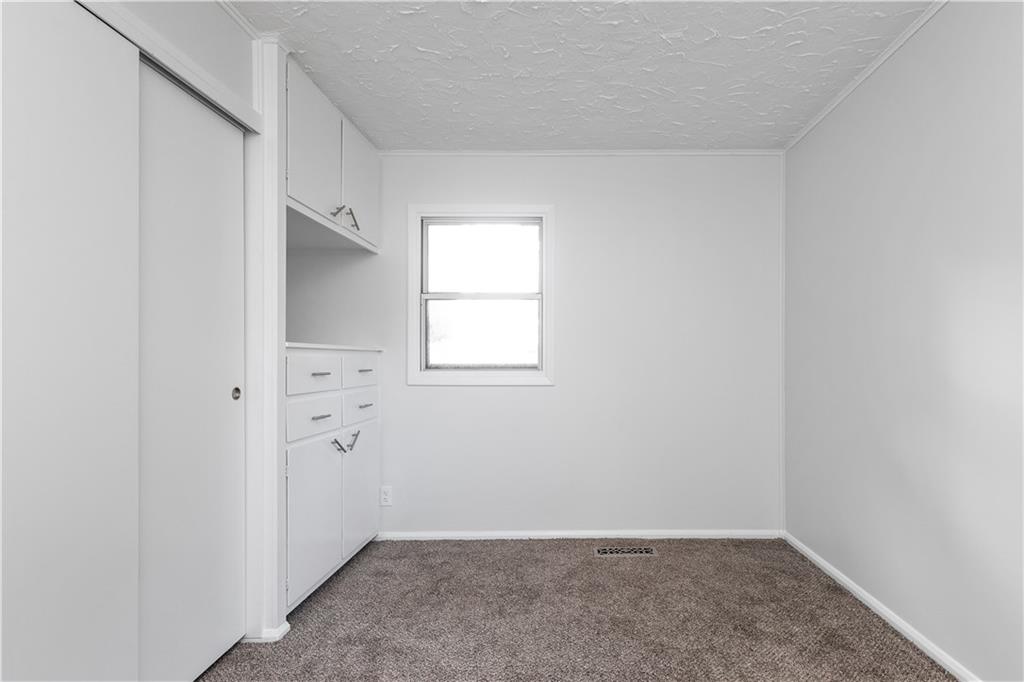 2122 Randall Road Indianapolis, IN 46240 - Photo 15 of 25 Gallery Image 15