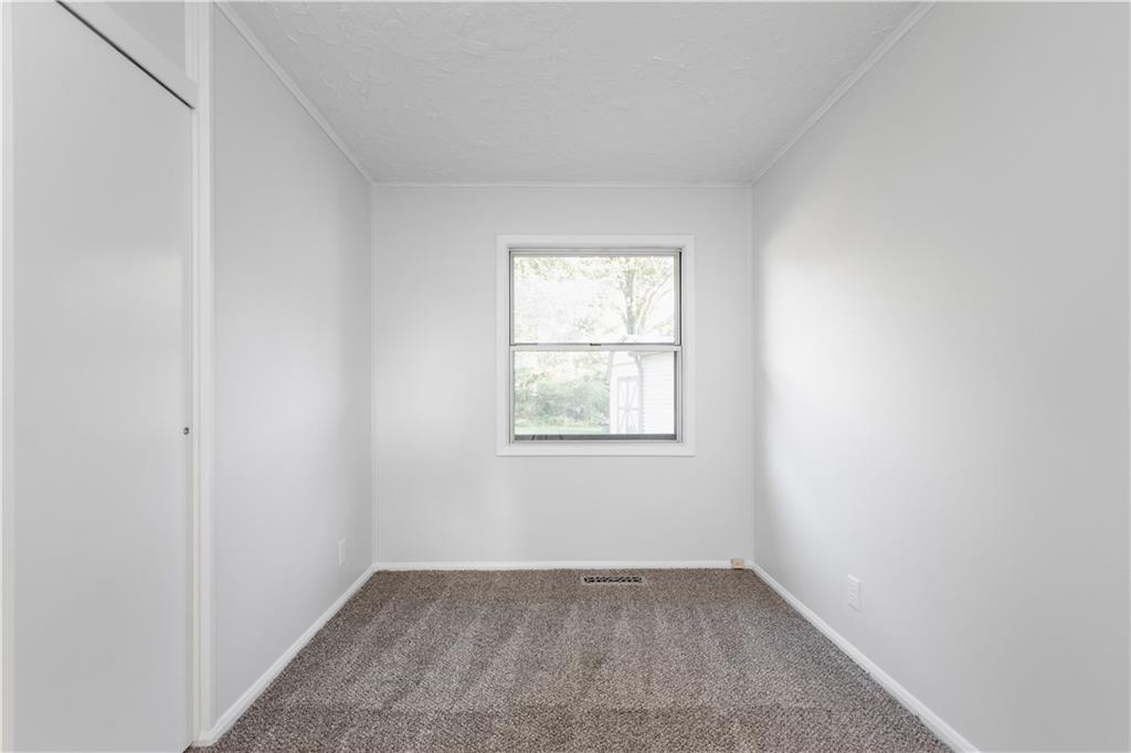 2122 Randall Road Indianapolis, IN 46240 - Photo 16 of 25 Gallery Image 16