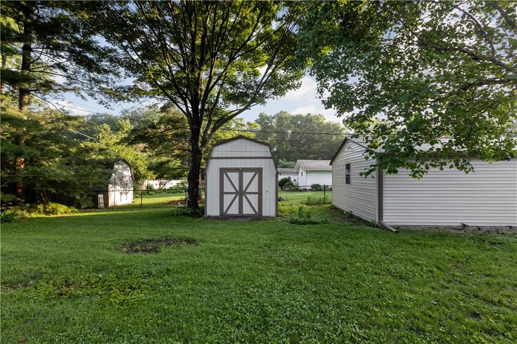 2122 Randall Road Indianapolis, IN 46240 - Photo 22 of 25 Gallery Image 22