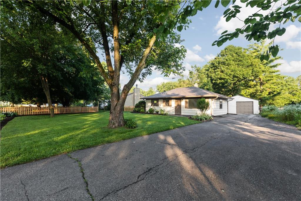 2122 Randall Road Indianapolis, IN 46240 - Photo 25 of 25 Gallery Image 25