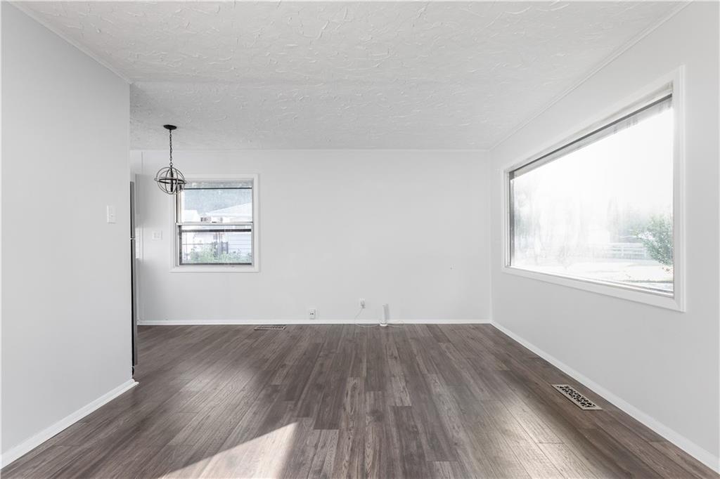 2122 Randall Road Indianapolis, IN 46240 - Photo 6 of 25 Gallery Image 6