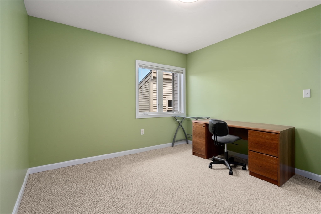 2 Duck Pond Road, Unit 127 Beverly, MA 01915 - Photo 9 of 22 Gallery Image 9