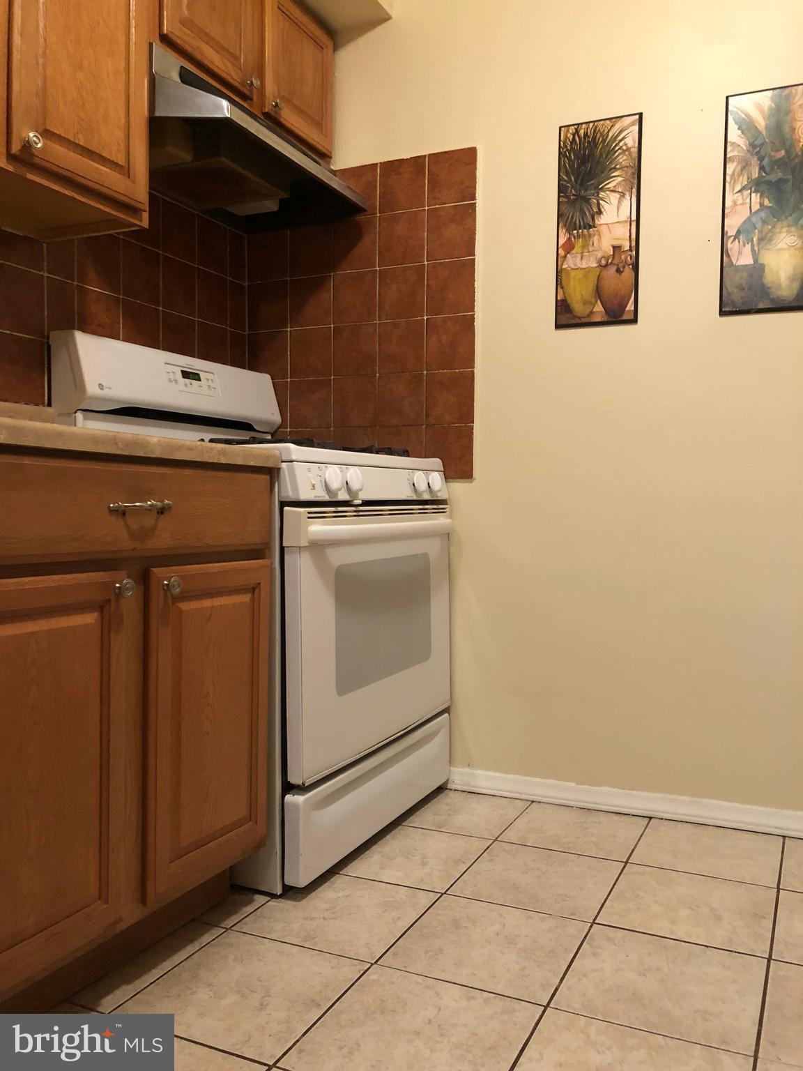9453 Woodbridge Road Philadelphia, PA 19114 - Photo 51 of 65 1st Floor Kitchen (taken 2018)