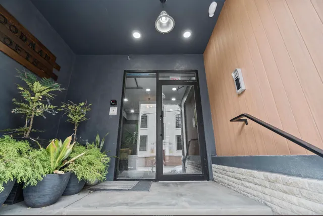 $2,400 | 21 West 20th Street, Unit 102, Bayonne, NJ 07002