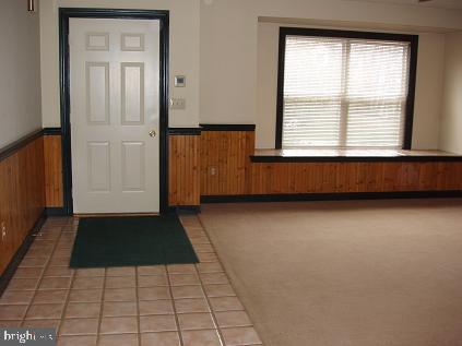 913 Hannah Drive Lititz, PA 17543 - Photo 8 of 28 Gallery Image 8