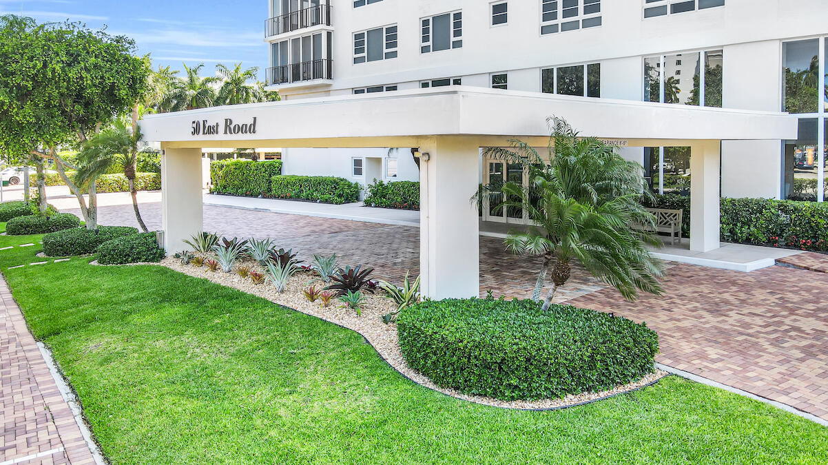 50 E Road, Unit 11D Delray Beach, FL 33483 - Photo 46 of 74 Entrance to Building