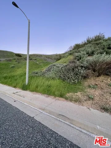 $170,000 | 27306 Oak Summit Road, Agoura Hills, CA 91301