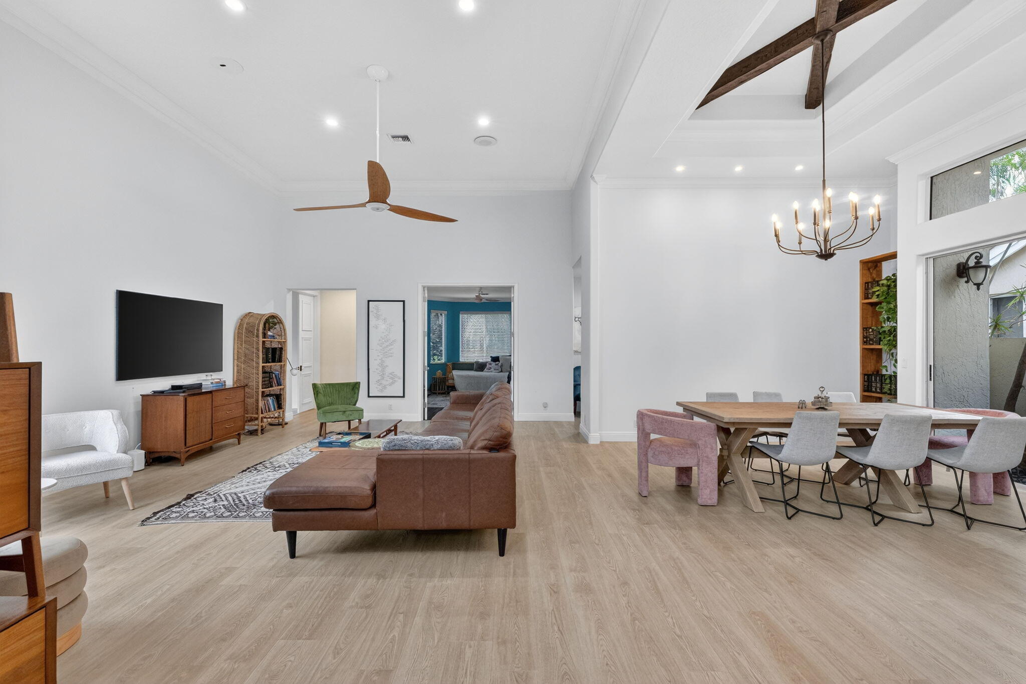 7450 Campo Florido Boca Raton, FL 33433 - Photo 9 of 63 a living room with furniture or chandelier and a flat screen tv