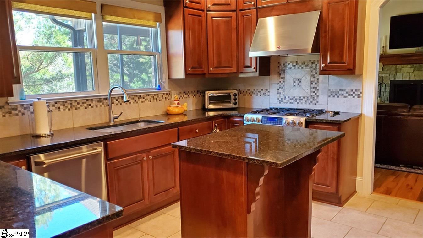 131 Croxton Road Williamston, SC 29697 - Photo 6 of 36