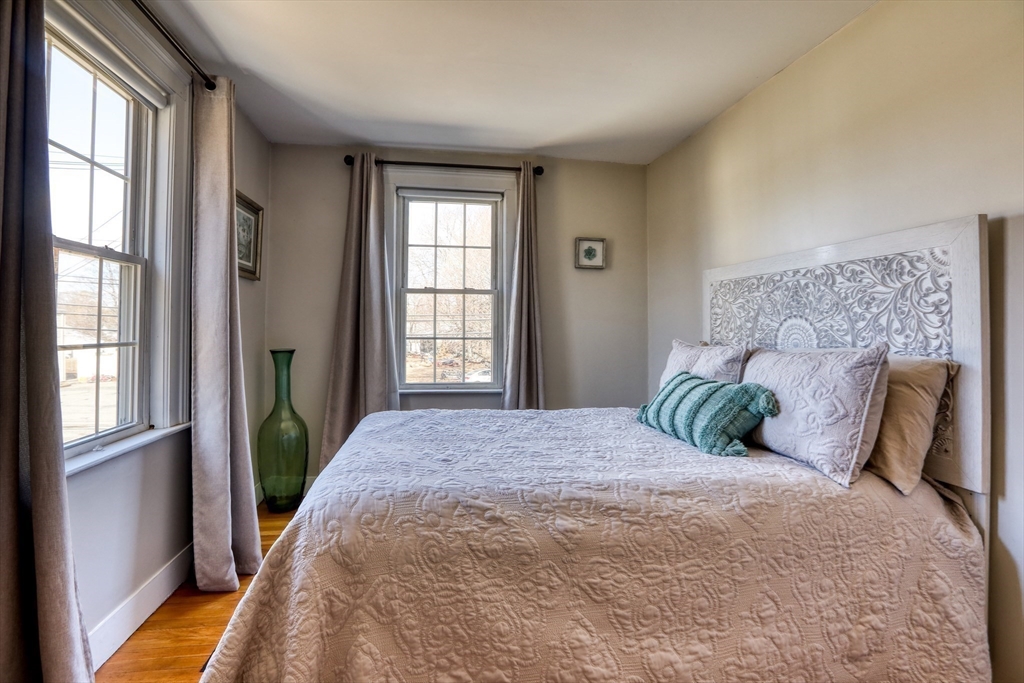 42 Summer Street, Unit 2 Rowley, MA 01969 - Photo 16 of 24 Gallery Image 16