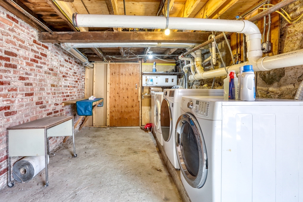 42 Summer Street, Unit 2 Rowley, MA 01969 - Photo 23 of 24