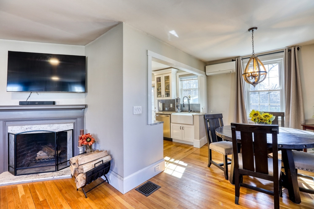 42 Summer Street, Unit 2 Rowley, MA 01969 - Photo 9 of 24