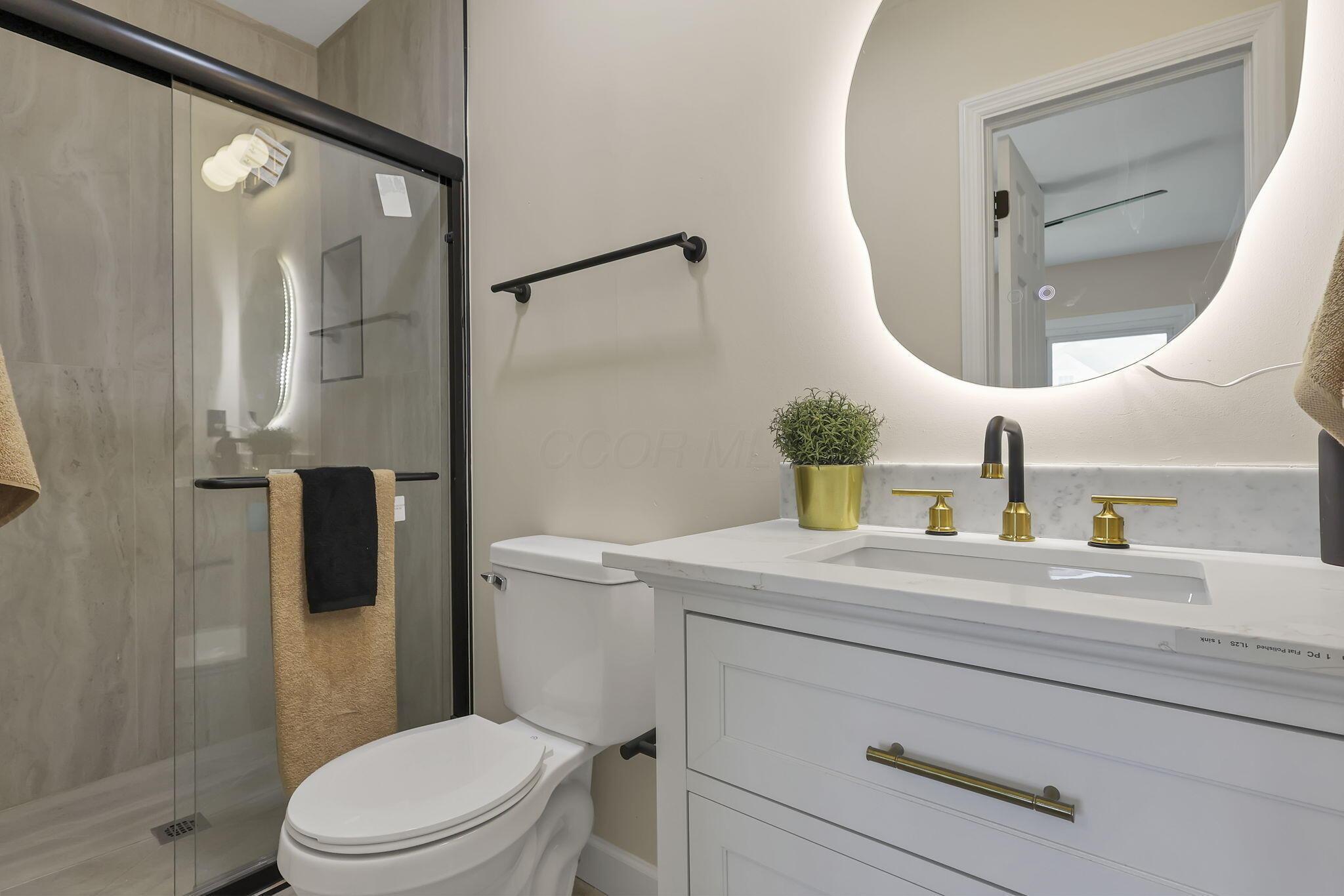 2227 Zollinger Road Columbus, OH 43221 - Photo 20 of 43 Master Bathroom
