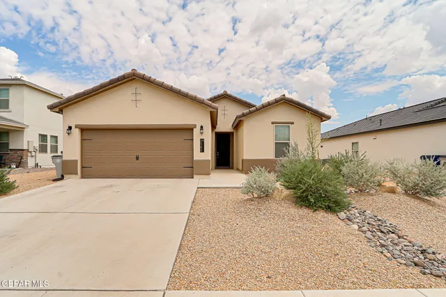 a view of house and outdoor space