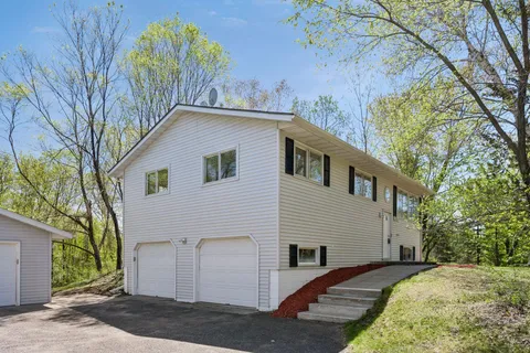 $345,000 | 19357 Norfolk Street Northwest, Elk River, MN 55330