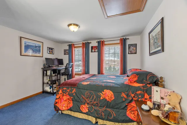 $749,900 | 254 South Road, Kensington, NH 03833