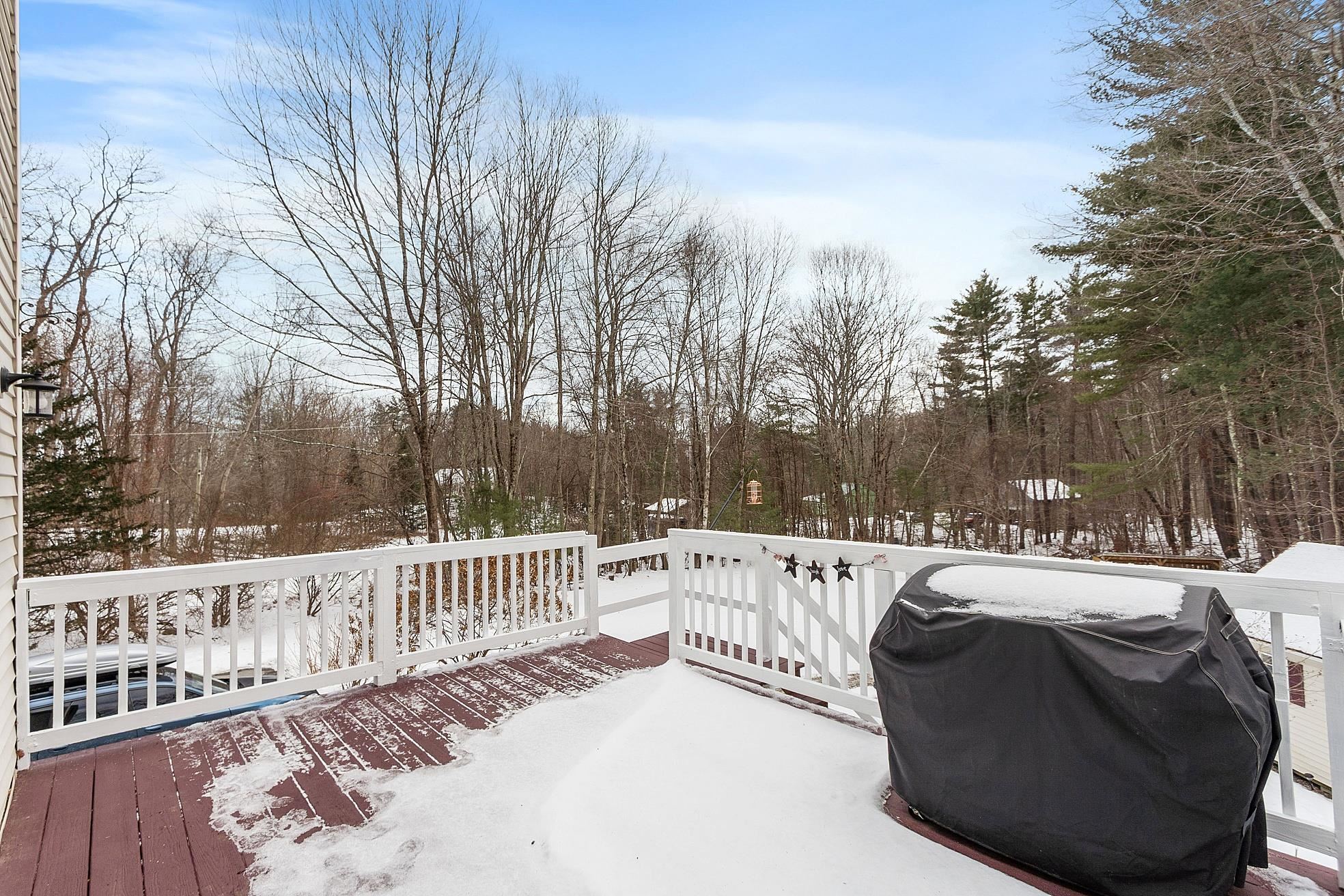 254 South Road Kensington, NH 03833 - Photo 30 of 46