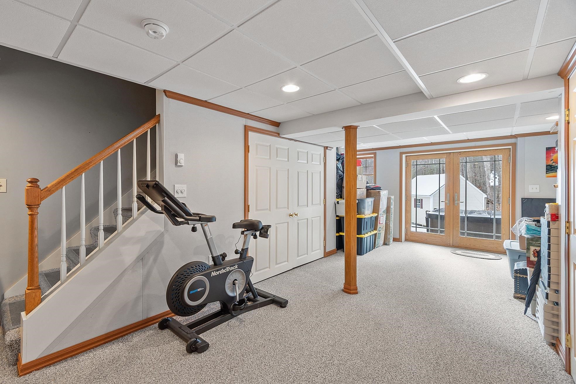 254 South Road Kensington, NH 03833 - Photo 31 of 40