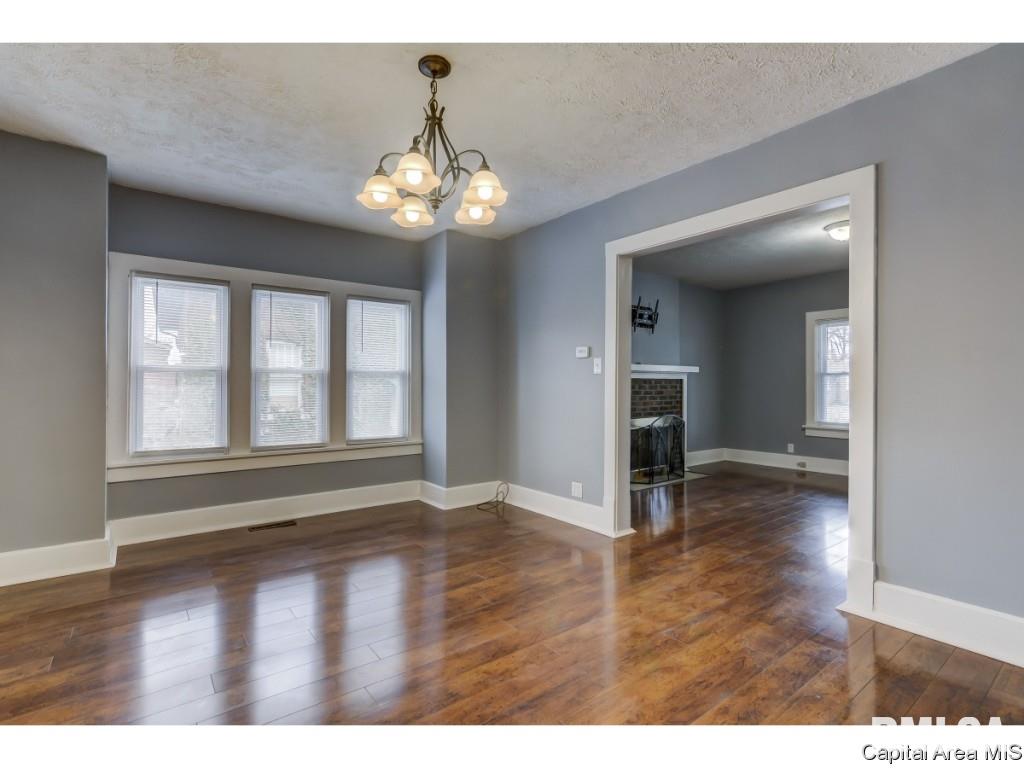 2124 South 4th Street Springfield, IL 62703 - Photo 2 of 36