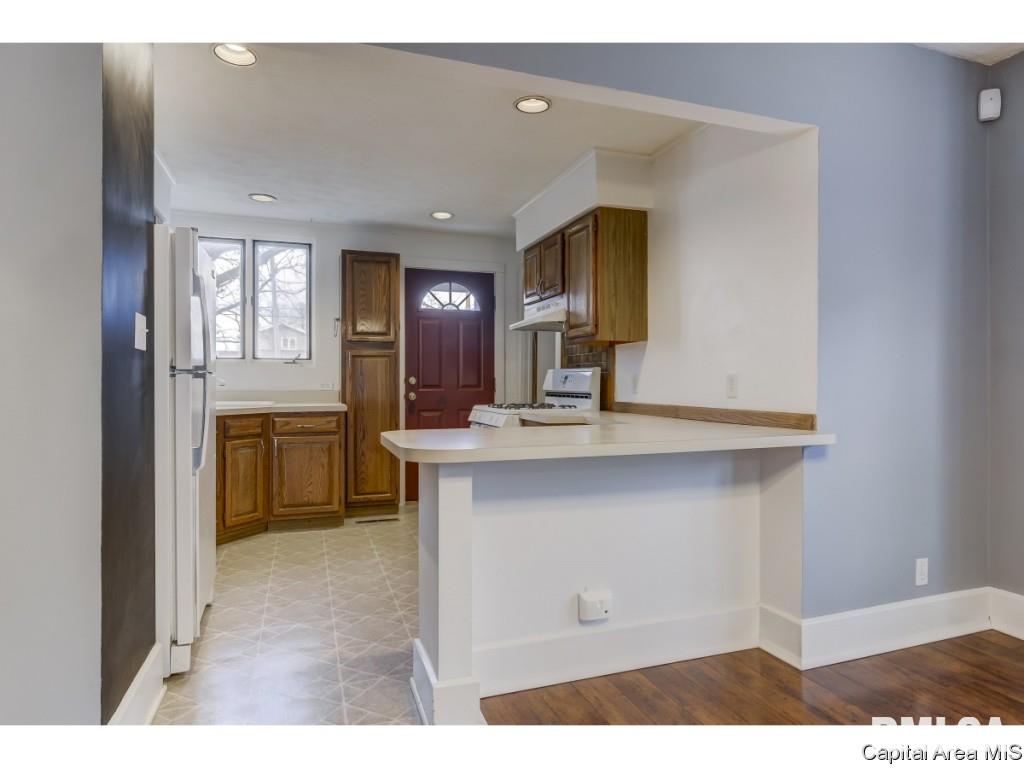 2124 South 4th Street Springfield, IL 62703 - Photo 6 of 36