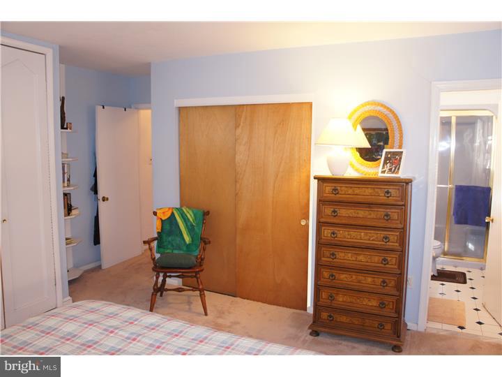 691 Lenni Road Aston, PA 19014 - Photo 16 of 25 Bedroom - Main
