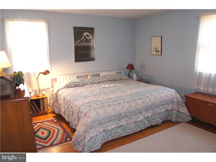 691 Lenni Road Aston, PA 19014 - Photo 20 of 25 Bedroom 2